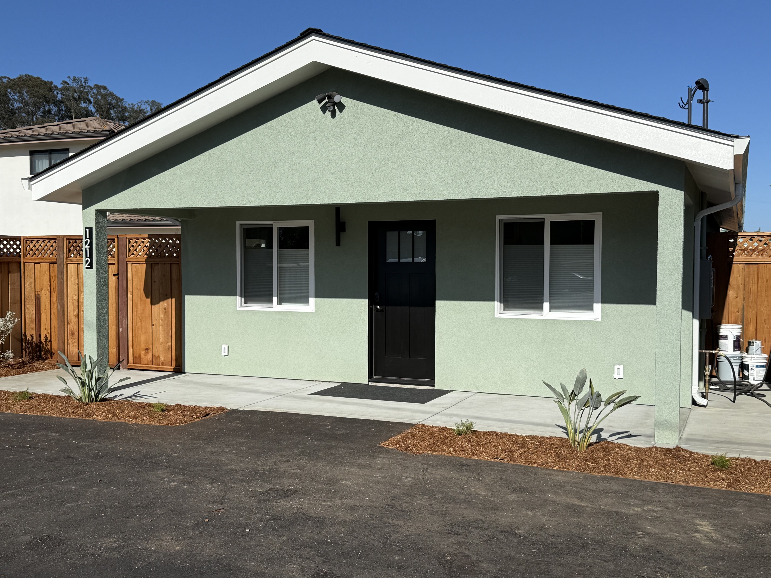 1212 Chanticleer Avenue - 0